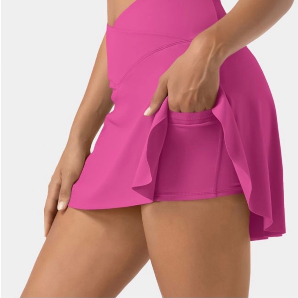 HALARA Pink Golf and Tennis Skirt